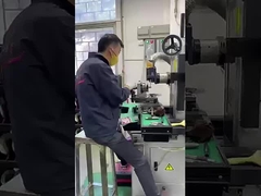 Piezas de repuesto para moldeo por inyección de pasadores de precisión: moldeado y rectificado de roscas para aplicaciones médicas